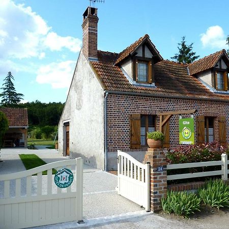 Gite De Sologne "Les Galoches" Dhuizon Buitenkant foto