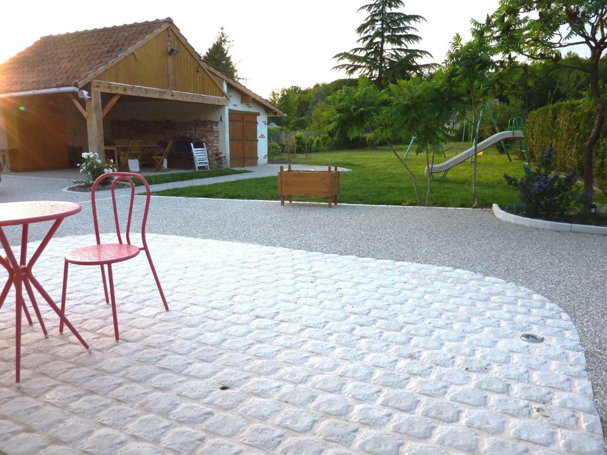 Gite De Sologne "Les Galoches" Dhuizon Buitenkant foto