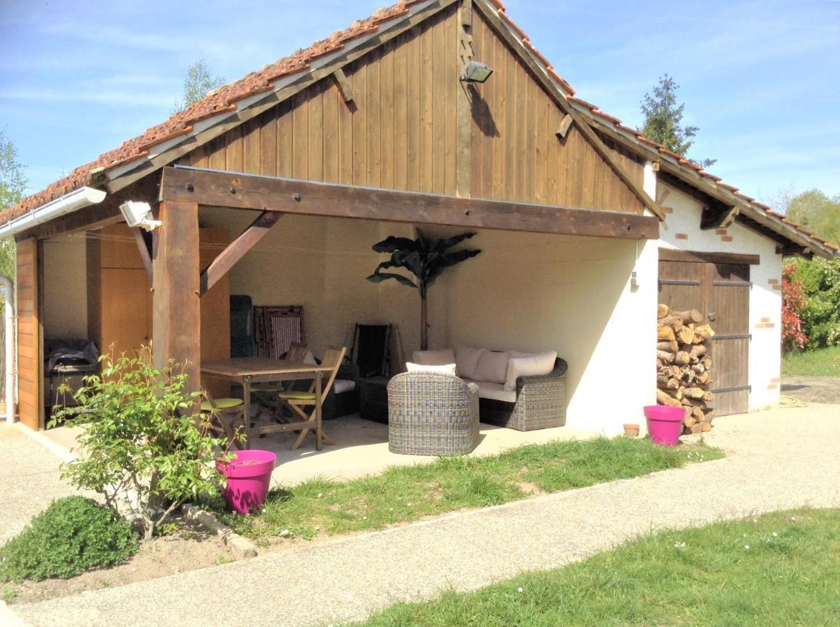 Gite De Sologne "Les Galoches" Dhuizon Buitenkant foto