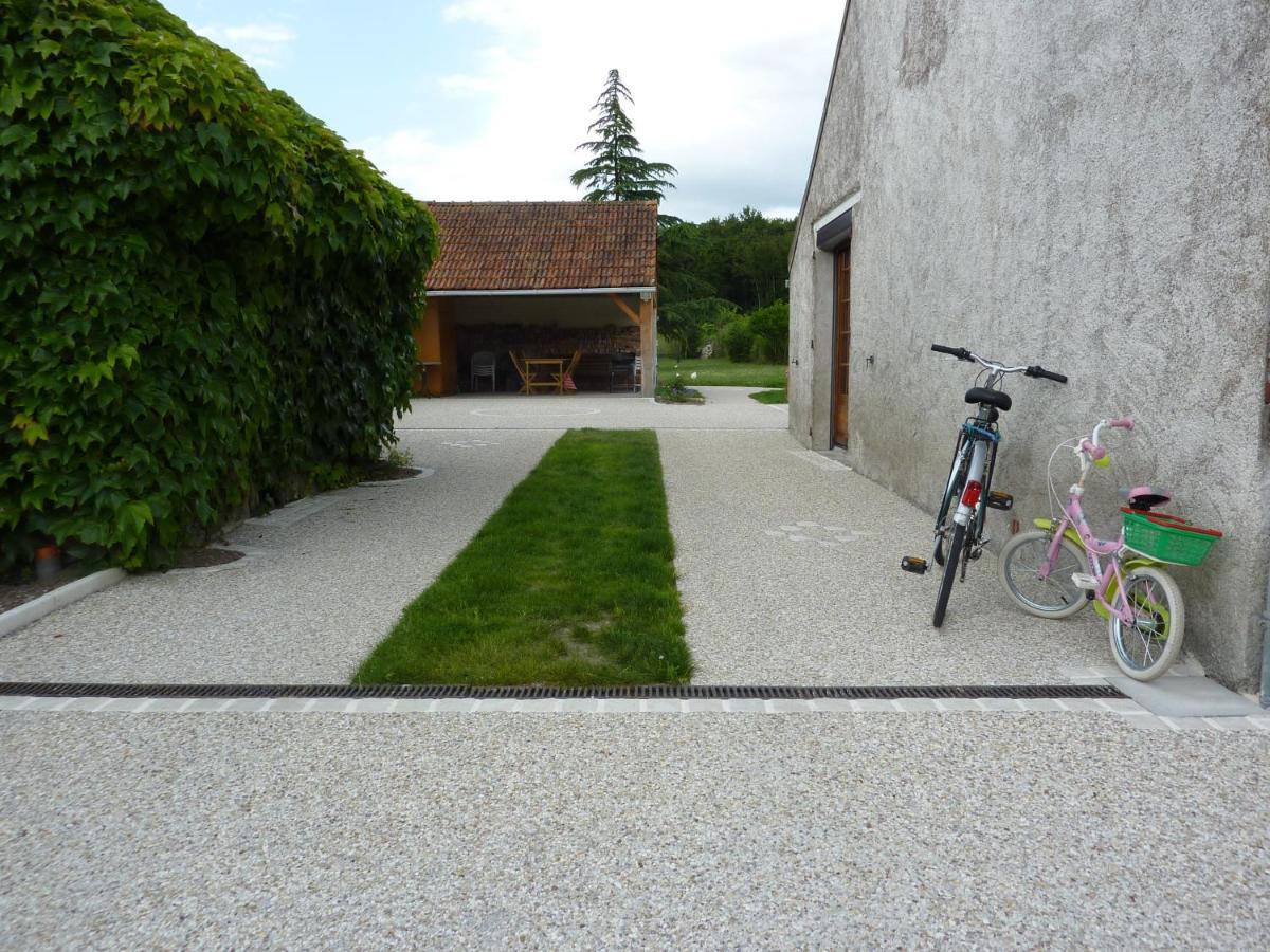 Gite De Sologne "Les Galoches" Dhuizon Buitenkant foto